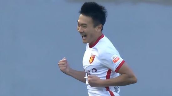 中国男帅哥rapper